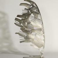 Souvenir d'un ange XI 2023 Welded and patinated steel - 68,5 x 33 x 21 cm (Private collection)