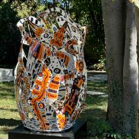 Eclosion 2026 Acier soudé peint - 125 x 95 x 75 cm - Pièce unique (Collection privée)