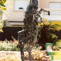 And the seventh day...  1994 Soldered bronze, unique piece - Height : 83,85 in