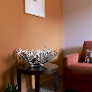 Vesta 2021 Welded and painted steel - 28 x 67,5 x 52 cm - Unique piece