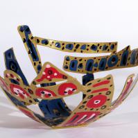 Pour une reine 2023 Welded steel, powdercoated and painted - High : 16,5 cm - Diametre : 28 cm - SOLD