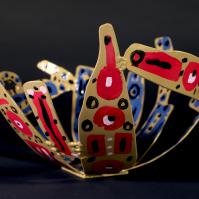 Pour une reine 2023 Welded steel, powdercoated and painted - High : 16,5 cm - Diametre : 28 cm - SOLD