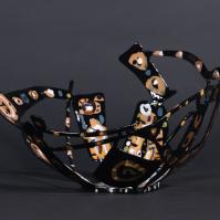 Eclosion III 2024 Welded and painted steel - Height : 19 cm - Diameter : 29 cm - Unique piece